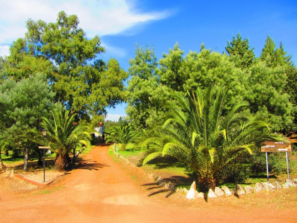 Complejo Rural Puerto Penas 호텔 Aroche 외부 사진